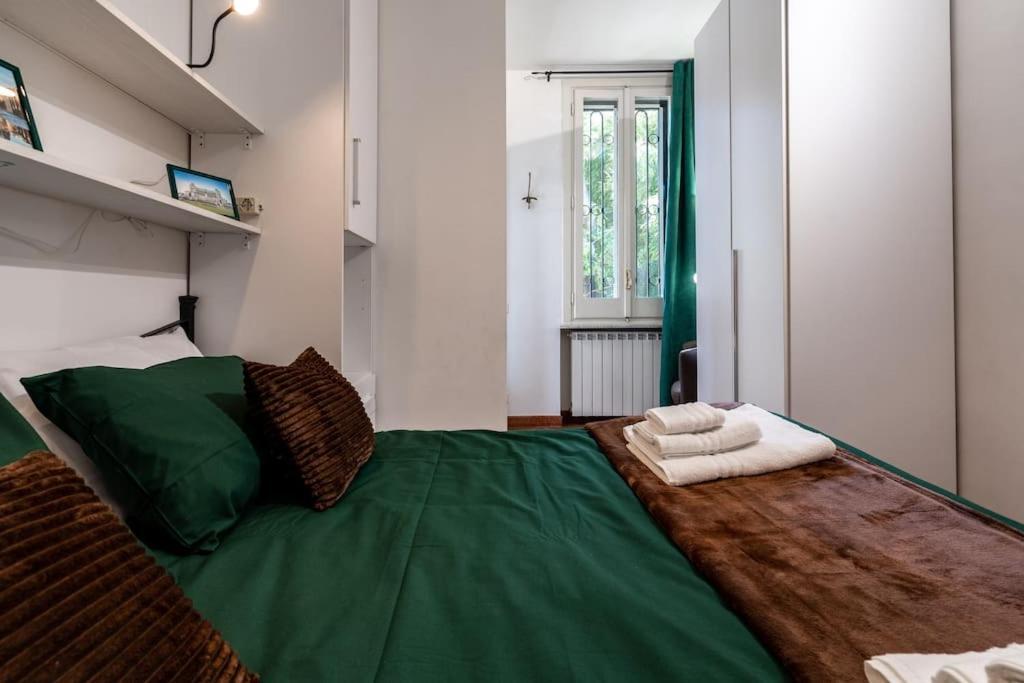 A Due Fermate Dal ColosseoWi-Fi & Netflix Gratis Apartment Rome Bagian luar foto