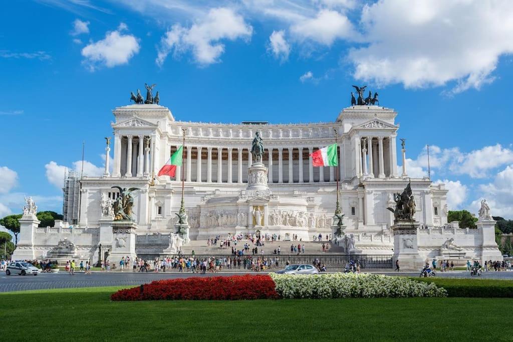 A Due Fermate Dal ColosseoWi-Fi & Netflix Gratis Apartment Rome Bagian luar foto